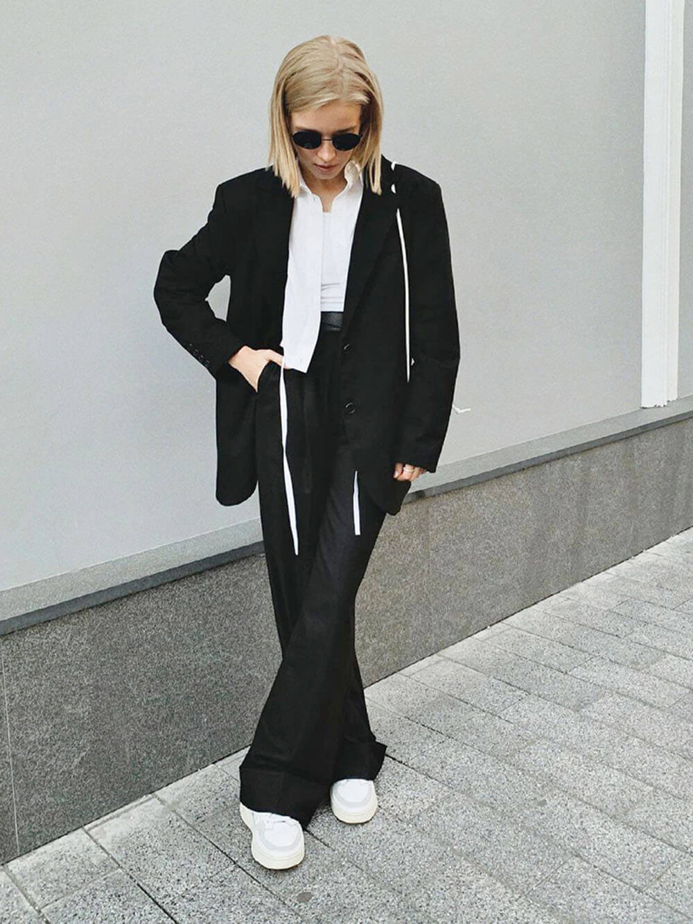 Lavinia™ | Pantaloni larghi neri a vita alta