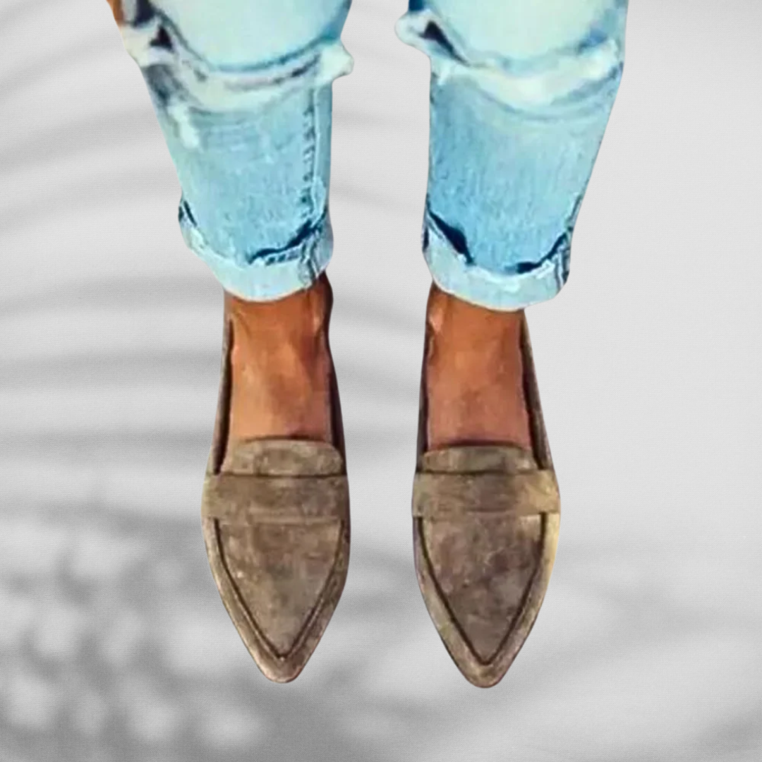 Maristella™ | Mocassino in Camoscio con Punta Elegante