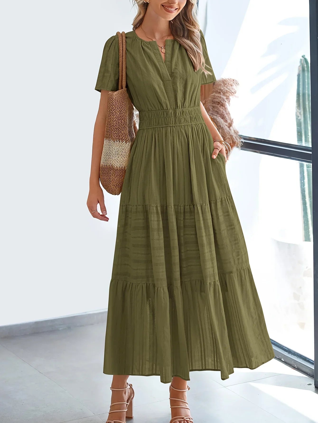 Cinzia™ | Abito Elegante e Lusinghiero con Dettagli in Pizzo