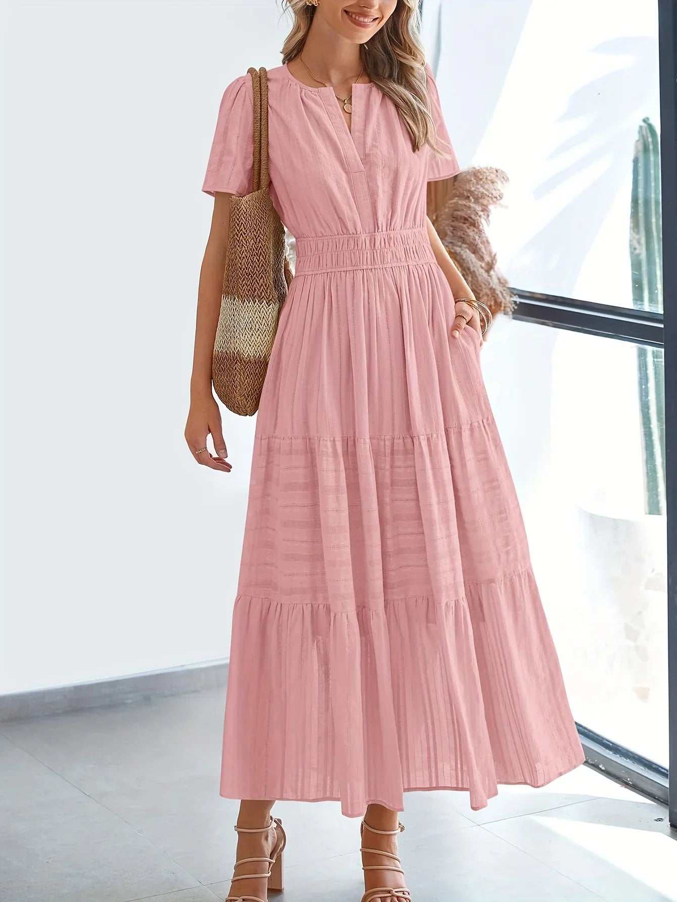 Cinzia™ | Abito Elegante e Lusinghiero con Dettagli in Pizzo