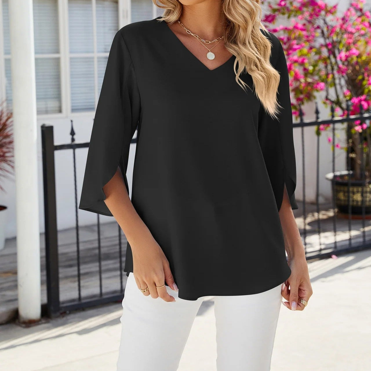 CATERINA™ | La Camicetta Perfetta per un Look Casual e Raffinato